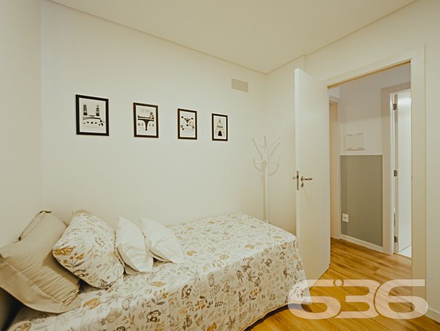 COBERTURA PLANA COM 1 SUÍTE E 2 QUARTOS NO BAIRRO