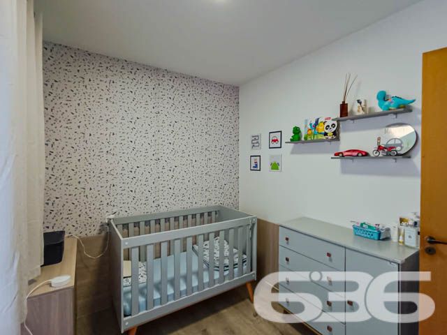 Apartamento à venda no bairro Atiradores, Joinville/SC – Conforto e localização privilegiada!
Apresentamos este incrível apartamento localizado no bairro Atiradores, uma das regiões mais nobres e desejadas de Joinville. O imóvel combina conforto, funcionalidade e elegância, sendo perfeito para quem busca morar bem com segurança e praticidade.
Com uma área total de 107m², o apartamento oferece:
1 dormitório, 1 suíte espaçosa e iluminada.
2 banheiros modernos com acabamentos de excelente qualidade.
Sala de estar e jantar integradas, proporcionando um ambiente amplo e aconchegante, perfeito para receber visitas.
Cozinha planejada com móveis embutidos, funcional e com ótima iluminação natural.
Sacada com churrasqueira, o local perfeito para momentos de descontração.
Área de serviço separada, prática e bem ventilada.
Além disso, o apartamento já vem equipado com condicionadores de ar, móveis sob medida e armários planejados, o que garante uma mudança rápida e sem complicações.
Destaques do imóvel:
✔ Imóvel seguro: portão eletrônico, interfone e cerca elétrica.
✔ Localizado em rua pavimentada, próximo a shoppings, escolas, hospitais e serviços essenciais.
✔ Ambiente pet-friendly: perfeito para quem tem animais de estimação.
Sobre a localização:
O bairro Atiradores é um dos mais valorizados de Joinville. Oferece fácil acesso a vias principais, transporte público e uma infraestrutura completa para o dia a dia, unindo qualidade de vida com conveniência.
Este é mais do que um apartamento, é a oportunidade de viver em um espaço que une sofisticação, conforto e uma localização privilegiada.
Agende sua visita agora mesmo e descubra como este imóvel pode ser o lar ideal para você e sua família. Entre em contato com a 636 Negócios Imobiliários e faça desse sonho uma realidade!
636 NEGÓCIOS IMOBILIÁRIOS: A SUA MELHOR ESCOLHA
Com mais de 30 anos de experiência, a 636 Negócios Imobiliários é sua parceira ideal para encontrar o imóvel perfeito. Estamos prontos para ajudá-lo a fazer deste imóvel o seu novo lar.
Telefone: (47) 3451-0636
WhatsApp: (47) 99190-0636
Não perca esta oportunidade única. Visite nosso site para mais informações: i636.com.br