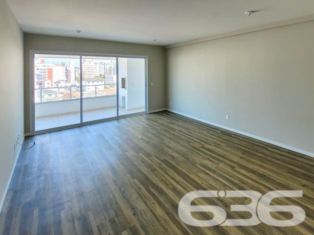 SEU NOVO LAR! AMPLO APARTAMENTO COM SUÍTE + 2 DORM