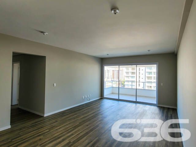 SEU NOVO LAR! AMPLO APARTAMENTO COM SUÍTE + 2 DORM