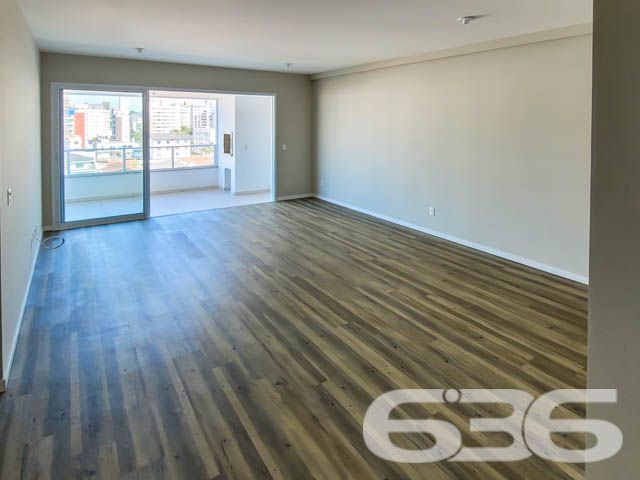 SEU NOVO LAR! AMPLO APARTAMENTO COM SUÍTE + 2 DORM