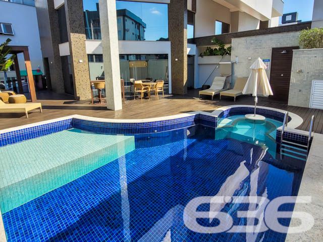 SEU NOVO LAR! AMPLO APARTAMENTO COM SUÍTE + 2 DORM