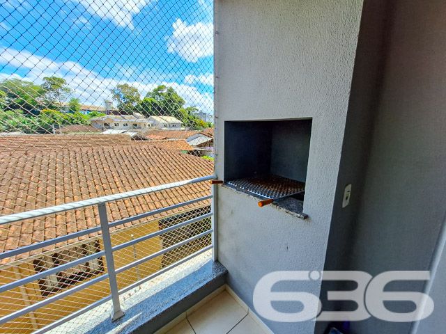 Descubra seu novo lar em Joinville, neste charmoso apartamento de 91,23 m², localizado no acolhedor bairro Floresta. Este imóvel está pronto para ser personalizado ao seu gosto e se transformar no cenário dos seus novos começos.
Este apartamento está situado em um terreno de 571,36 m², com uma localização estratégica próxima a escolas, hospitais e várias opções de transporte público, garantindo conveniência e acesso facilitado às necessidades do dia a dia. Além de sua rua pavimentada, o imóvel beneficia de uma topografia plana, ideal para aqueles que valorizam praticidade e conforto.
O interior do apartamento é convidativo, com dois dormitórios espaçosos e bem iluminados, garantindo o conforto necessário para uma boa noite de sono. A sala de estar é ampla e recebe boa quantidade de luz natural, oferecendo um ambiente perfeito para relaxar e entreter visitas. A cozinha é integrada à sala de jantar, criando um espaço funcional e acolhedor para refeições em família. Destaca-se também a sacada com churrasqueira, perfeita para confraternizações ou um tranquilo café da manhã ao ar livre.
A área de serviço é prática e bem organizada, otimizando suas tarefas diárias. O apartamento inclui ainda uma garagem coberta, proporcionando segurança e conveniência para o seu veículo.
Com todas estas características, este apartamento não é apenas uma moradia, mas um investimento em qualidade de vida. Ele reflete a dedicação e o cuidado que a 636 Negócios Imobiliários emprega em cada detalhe, assegurando que cada cliente encontre não só uma casa, mas um verdadeiro lar.
Invista no seu futuro, escolha um imóvel que oferece mais do que um espaço para viver, oferece um ambiente para prosperar. Agende uma visita e venha conhecer seu novo endereço no coração de Joinville. Este é o momento perfeito para você dar o próximo passo em direção ao lar dos seus sonhos.
636 NEGÓCIOS IMOBILIÁRIOS: A SUA MELHOR ESCOLHA
Com mais de 30 anos de experiência, a 636 Negócios Imobiliários é sua parceira ideal para encontrar o imóvel perfeito. Estamos prontos para ajudá-lo a fazer deste imóvel o seu novo lar.
Telefone: (47) 3451-0636
WhatsApp: (47) 99190-0636
Não perca esta oportunidade única. Visite nosso site para mais informações: i636.com.br
