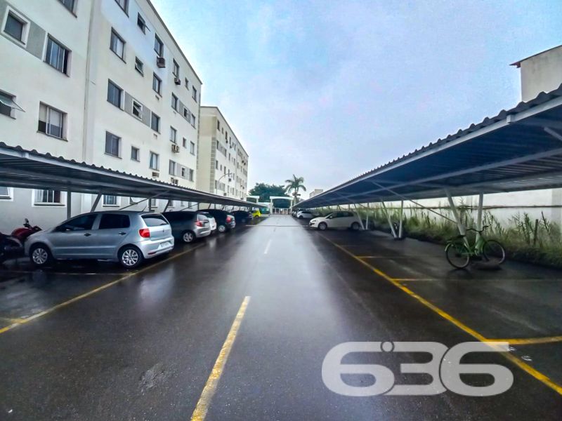 Bem-vindo ao lar dos seus sonhos! Este apartamento de 2 dormitórios é a escolha perfeita para quem busca conforto, segurança e praticidade, sem abrir mão do melhor custo-benefício.
O apartamento oferece uma área de 51,54 m², pensada para otimizar cada centímetro com inteligência e estilo. Ao entrar, você será recebido por uma sala de estar e jantar integradas, proporcionando um ambiente aconchegante para reunir família e amigos. Cozinha prática, perfeita para experimentar novas receitas, e com área de serviço integrada.
Desfrute das inúmeras vantagens de morar em um condomínio que prioriza seu bem-estar. Com garagem, portão eletrônico e monitoramento privado, sua segurança é nossa prioridade. Aproveite momentos de lazer no charmoso jardim e na área de festas equipada com churrasqueira – ideais para pequenas comemorações ou relaxar em boa companhia. E mais, seu pet é bem-vindo!
Com ruas pavimentadas, o condomínio está a apenas 10 minutos do centro de Joinville. Você terá fácil acesso a uma vasta gama de serviços essenciais como Supermercado, diversas escolas, padarias, mercados e farmácias. Além disso, a conexão com a internet por fibra garante que você esteja sempre conectado, seja para trabalhar remotamente ou para lazer.
636 NEGÓCIOS IMOBILIÁRIOS: A SUA MELHOR ESCOLHA
Com mais de 30 anos de experiência, a 636 Negócios Imobiliários é sua parceira ideal para encontrar o imóvel perfeito. Estamos prontos para ajudá-lo a fazer deste imóvel o seu novo lar.
Telefone: (47) 3451-0636
WhatsApp: (47) 99190-0636
Não perca esta oportunidade única. Visite nosso site para mais informações: i636.com.br