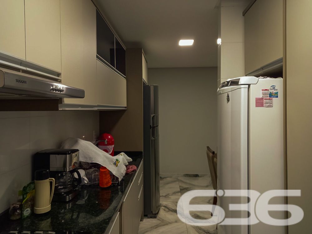 Apartamento localizado no nobre bairro Bom Retiro, em Joinville, SC. Com um acabamento sofisticado e uma atmosfera acolhedora, este lar é a escolha ideal para quem busca qualidade de vida aliada à conveniência – ESTUDA PERMUTA
O apartamento dispõe de uma suíte com closet e um dormitório adicional, proporcionando espaço e privacidade para toda a família. A sala de estar e jantar, integradas com uma copa e cozinha moderna, são perfeitas para quem ama receber. Duas sacadas, uma delas com churrasqueira a carvão, oferecem uma vista relaxante e um espaço ideal para momentos de lazer.
A segurança é prioridade com portão eletrônico, interfone. Além disso, o apartamento conta com uma área de festas na cobertura, perfeita para eventos e comemorações, elevador para facilidade de acesso e uma vaga de garagem.
Localizado próximo a vias de acesso, shopping centers, escolas, hospitais e serviços públicos essenciais, este apartamento é uma excelente escolha para quem busca conveniência sem abrir mão da qualidade de vida.
Convidamos você a visitar e sentir pessoalmente o potencial deste lar excepcional em Joinville. Entre em contato conosco para mais informações e agende sua visita. Este é mais do que um apartamento, é o seu próximo lar.
636 Negócios Imobiliários, mais de 30 anos realizando sonhos com excelência e confiança.
636 NEGÓCIOS IMOBILIÁRIOS: A SUA MELHOR ESCOLHA
Com mais de 30 anos de experiência, a 636 Negócios Imobiliários é sua parceira ideal para encontrar o imóvel perfeito. Estamos prontos para ajudá-lo a fazer deste imóvel o seu novo lar.
Telefone: (47) 3451-0636
WhatsApp: (47) 99190-0636
Não perca esta oportunidade única. Visite nosso site para mais informações: i636.com.br
