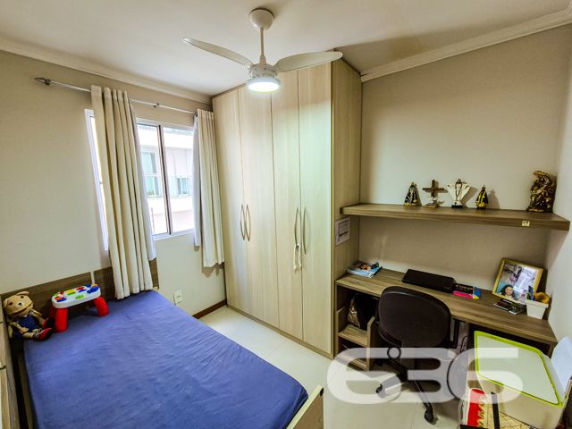 Apartamento no bairro Glória, descubra o equilíbrio perfeito entre conforto e localização no coração de Joinville - ESTUDA PERMUTA
Este encantador apartamento no bairro Glória, com suas características notáveis e infraestrutura completa, é a escolha ideal para quem busca qualidade de vida e praticidade. Com 72,18 m² de área, perfeitamente distribuídos e mobiliados, este imóvel oferece um convite irrecusável para você e sua família. Estuda permuta.
Ao adentrar o apartamento, você será recepcionado por uma sala espaçosa integrada à copa e cozinha, proporcionando um ambiente aberto e acolhedor, ideal para momentos em família ou entre amigos. A cozinha, prática e funcional, vem equipada com móveis planejados de alta qualidade, garantindo beleza e organização. A sala de estar é perfeita para relaxar e desfrutar de seu novo lar.
Este imóvel possui dois dormitórios aconchegantes, cada um com armários embutidos que otimizam o espaço e oferecem conforto e privacidade. A sacada, acessível através de um dos quartos, dispõe de uma churrasqueira ideal para momentos de lazer e confraternização, com vista para a tranquila paisagem do bairro Glória.
Dentre as diversas comodidades, o apartamento inclui uma vaga de garagem, portão eletrônico para sua segurança e facilidade, além de vigilância eletrônica em um bairro seguro e bem localizado, com fácil acesso às principais vias da cidade. A infraestrutura do bairro é completa, incluindo escolas, supermercados, farmácias e restaurantes, tudo para facilitar seu dia a dia.
Em suma, este apartamento não só cumpre todos os requisitos de um lar ideal pela sua localização estratégica e composição detalhada, mas também adiciona uma qualidade de vida inestimável com seu design inteligente e aconchegante. Seja bem-vindo ao seu novo lar no bairro Glória, uma escolha perfeita para quem valoriza conforto, segurança e praticidade. Venha conhecer e se encantar!
636 NEGÓCIOS IMOBILIÁRIOS: A SUA MELHOR ESCOLHA
Com mais de 30 anos de experiência, a 636 Negócios Imobiliários é sua parceira ideal para encontrar o imóvel perfeito. Estamos prontos para ajudá-lo a fazer deste imóvel o seu novo lar.
Telefone: (47) 3451-0636
WhatsApp: (47) 99190-0636
Não perca esta oportunidade única. Visite nosso site para mais informações: i636.com.br
