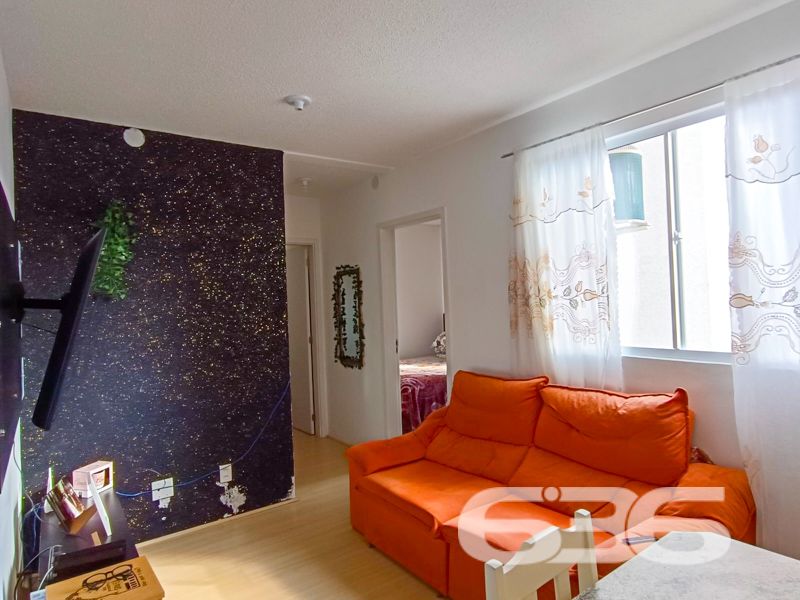 Apartamento à venda no Boehmerwald em Joinville/SC | 2 dormitórios | 49,48 m² privativos | Pronto para morar
Seu novo lar está aqui! Um apartamento moderno, aconchegante e completo, ideal para quem busca segurança, praticidade e um excelente custo-benefício em um dos bairros que mais cresce em Joinville: o Boehmerwald.
Este imóvel é uma excelente oportunidade para quem deseja conquistar o primeiro imóvel ou investir com segurança e retorno. Com 49,48 m² privativos, o apartamento já está pronto para morar, com ambientes bem planejados, arejados e muito iluminados.
A planta contempla 2 dormitórios aconchegantes, uma sala de estar e jantar integradas, cozinha funcional com móveis sob medida, banheiro social, lavanderia e garagem descoberta.
Entre os diferenciais do condomínio, destacam-se:
* Área de festas com churrasqueira
* Piscina para curtir com a família
* Quadra esportiva para atividades ao ar livre
* Playground e jardim
* Portaria com controle de acesso
* Cercado, com cerca elétrica e internet fibra óptica
* Pet friendly e com fácil acesso a transporte público
Localizado em rua pavimentada, o empreendimento está próximo de escolas, shoppings, hospitais e serviços essenciais, facilitando a rotina e valorizando ainda mais o imóvel. A região é tranquila, ideal para famílias, casais ou quem busca viver com qualidade de vida e praticidade.
* Bairro Boehmerwald – Joinville/SC
* Área privativa: 49,48 m²
* 1 vaga de garagem
Quer viver com conforto e segurança em um espaço que é só seu?
Agende agora uma visita com a 636 Negócios Imobiliários e venha conhecer esse excelente apartamento!
636 NEGÓCIOS IMOBILIÁRIOS: A SUA MELHOR ESCOLHA
Com mais de 30 anos de experiência, a 636 Negócios Imobiliários é sua parceira ideal para encontrar o imóvel perfeito. Estamos prontos para ajudá-lo a fazer deste imóvel o seu novo lar.
Telefone: (47) 3451-0636
WhatsApp: (47) 99190-0636
Não perca esta oportunidade única. Visite nosso site para mais informações: i636.com.br