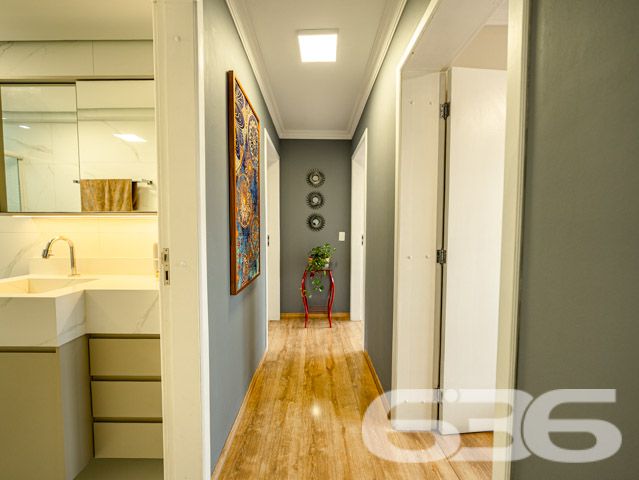 Descubra a elegância e o conforto neste magnífico apartamento no coração de Joinville - ESTUDA PERMUTA
Localizado estrategicamente no bairro Bucarein, este apartamento em Joinville, SC, combina espaço, conforto e uma localização privilegiada, oferecendo uma vida de qualidade e conveniência. Com 146,79m², situado em um terreno plano de 733m², este imóvel possui todas as características para ser o seu próximo lar.
O apartamento conta com uma ampla garagem, proporcionando facilidade e segurança para o seu veículo. O layout interno é projetado para maximizar o espaço e a funcionalidade, incluindo dois confortáveis dormitórios e uma suíte, ideal para garantir privacidade e conforto.
A área de serviço é bem dimensionada e equipada, facilitando a organização e o dia a dia da família. A sacada oferece uma vista deslumbrante do morro do Boa Vista e do centro de Joinville, um cenário perfeito para relaxar e apreciar a paisagem urbana. Além disso, o imóvel conta com portão eletrônico, interfone e grades, oferecendo segurança e tranquilidade.
Para os momentos de lazer, o apartamento dispõe de uma área de festa com churrasqueira, perfeita para receber amigos e familiares em um ambiente agradável e acolhedor. Há também um projeto para a inclusão de uma piscina, o que agregar valor e mais uma opção de lazer para os moradores.
Com uma excelente ventilação natural e apenas duas unidades por andar, este imóvel garante exclusividade e privacidade. A entrada principal e de serviço, junto com o elevador, asseguram praticidade e conforto no dia a dia.
Este apartamento não é apenas um lugar para morar, é um investimento em qualidade de vida, numa localização que oferece fácil acesso a serviços, comércio e lazer. Representando mais de 30 anos de tradição e excelência da 636 Negócios Imobiliários, este imóvel é uma escolha perfeita para quem busca conforto, segurança e a melhor localização em Joinville.
Venha conhecer e se encantar com este espetacular apartamento. Agende sua visita e sinta-se em casa com a excelência e confiança que só a 636 Negócios Imobiliários pode oferecer.
636 NEGÓCIOS IMOBILIÁRIOS: A SUA MELHOR ESCOLHA
Com mais de 30 anos de experiência, a 636 Negócios Imobiliários é sua parceira ideal para encontrar o imóvel perfeito. Estamos prontos para ajudá-lo a fazer deste imóvel o seu novo lar.
Telefone: (47) 3451-0636
WhatsApp: (47) 99190-0636
Não perca esta oportunidade única. Visite nosso site para mais informações: i636.com.br