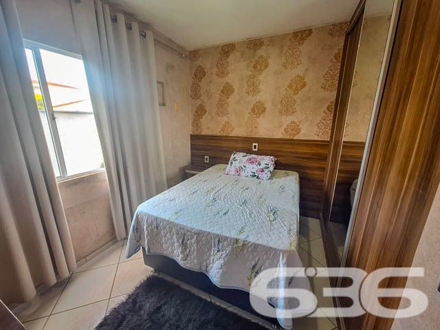 Apartamento à venda no bairro Fátima em Joinville/SC
Se você busca um lar completo, onde cada detalhe foi pensado para proporcionar conforto e praticidade, este é o imóvel ideal! Localizado no bairro Fátima, uma região com excelente infraestrutura, próximo a vias de acesso, transporte público, escolas e serviços essenciais. Este apartamento mobiliado e moderno está pronto para você e sua família viverem momentos inesquecíveis.
Ambientes que Inspiram Conforto
Com uma disposição inteligente e bem aproveitada, o apartamento conta com dois dormitórios, cada um cuidadosamente planejado para oferecer tranquilidade e organização. Os móveis planejados maximizam o espaço e trazem um toque moderno ao ambiente, proporcionando mais conforto e funcionalidade. Todos os ambientes são mobiliados, com destaque para a cozinha, que possui móveis sob medida, ideais para facilitar o dia a dia e manter tudo ao seu alcance.
Área Social Aconchegante
A sala de estar, em conceito aberto, é ampla e convidativa, perfeita para receber amigos e familiares. Integrada à copa e cozinha, o espaço cria um ambiente ideal para convivência, sem abrir mão da privacidade dos demais cômodos. Para completar a experiência, o apartamento possui uma sacada com churrasqueira, um diferencial para quem gosta de reunir amigos para momentos de lazer e descontração.
Diferenciais que Fazem a Diferença
A segurança também é um ponto forte, com portão eletrônico, cerca elétrica e interfone. Este imóvel é 100% mobiliado e pronto para morar, ideal para quem deseja se mudar sem preocupações adicionais.
Características do Imóvel:
2 Dormitórios
Banheiro social
Sala, copa e cozinha integradas
Sacada com churrasqueira
Área de serviço
Garagem coberta
Portão eletrônico, cerca elétrica e interfone
Móveis planejados em todos os ambientes
Ar-condicionado
Imóvel murado e cercado
Por que Escolher Este Imóvel?
Este apartamento é uma verdadeira joia para quem valoriza cada detalhe e procura um lugar onde todos os espaços foram pensados para facilitar a vida e proporcionar o máximo de conforto. Perfeito para famílias, casais ou investidores que buscam um imóvel pronto para morar, em uma região valorizada e em constante crescimento.
Entre em Contato e Agende sua Visita
Não perca a oportunidade de conhecer este imóvel exclusivo. Agende uma visita e descubra por que este pode ser o próximo lar onde você e sua família criarão memórias duradouras.
636 NEGÓCIOS IMOBILIÁRIOS: A SUA MELHOR ESCOLHA
Com mais de 30 anos de experiência, a 636 Negócios Imobiliários é sua parceira ideal para encontrar o imóvel perfeito. Estamos prontos para ajudá-lo a fazer deste imóvel o seu novo lar.
Telefone: (47) 3451-0636
WhatsApp: (47) 99190-0636
Não perca esta oportunidade única. Visite nosso site para mais informações: i636.com.br