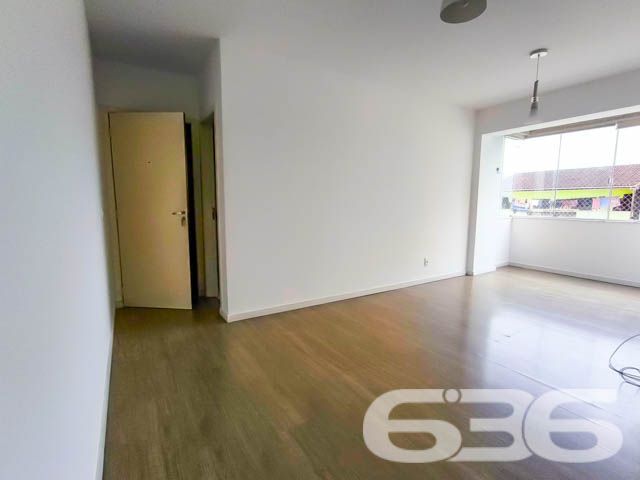 Apartamento à Venda no Bom Retiro – Joinville/SC
Descubra a oportunidade de morar em um dos bairros mais valorizados de Joinville! Este apartamento localizado no charmoso bairro Bom Retiro, é perfeito para quem busca conforto, praticidade e uma infraestrutura completa.
Com 105,89m² de área construída, o imóvel conta com uma planta funcional, composta por:
1 suíte + 2 dormitórios bem iluminados e ventilados;
Sala de estar e jantar integradas, criando um ambiente amplo e aconchegante;
Cozinha gourmet;
Sacada integrada, ideal para relaxar após um longo dia;
Área de serviço separada para maior praticidade;
2 banheiros bem distribuídos;
1 vaga de garagem coberta, garantindo segurança para seu veículo.
Destaques do Residencial:
Este condomínio oferece uma infraestrutura completa para sua família viver momentos incríveis sem sair de casa:
Piscina para aproveitar os dias quentes;
Quadra de esportes para a prática de atividades físicas;
Playground para a diversão das crianças;
Mini-mercado, trazendo conveniência ao seu dia a dia;
Salão de festas equipado, ideal para celebrar momentos especiais;
Jardins bem cuidados, proporcionando um toque de natureza ao ambiente.
Localização Estratégica:
Situado no bairro Bom Retiro, este apartamento está em uma localização privilegiada:
Próximo ao Shopping Garten e outras opções de lazer e compras;
Fácil acesso a vias principais, transporte público e serviços essenciais;
Perto de escolas, hospitais e centros comerciais, tornando sua rotina mais prática e confortável.
Por que escolher este imóvel?
Além de sua excelente localização e infraestrutura, este apartamento foi projetado para atender às necessidades de quem valoriza um lar espaçoso, moderno e em um ambiente tranquilo.
636 NEGÓCIOS IMOBILIÁRIOS: A SUA MELHOR ESCOLHA
Com mais de 30 anos de experiência, a 636 Negócios Imobiliários é sua parceira ideal para encontrar o imóvel perfeito. Estamos prontos para ajudá-lo a fazer deste imóvel o seu novo lar.
Telefone: (47) 3451-0636
WhatsApp: (47) 99190-0636
Não perca esta oportunidade única. Visite nosso site para mais informações: i636.com.br