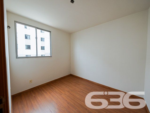 Descubra seu próximo lar no coração de Joinville, onde praticidade e lazer se encontram em perfeita harmonia. Apresentamos este exclusivo apartamento no bairro Floresta, concebido para proporcionar conforto e qualidade de vida em cada detalhe. Com 59,81m² de área privativa, o imóvel foi projetado para atender às necessidades da vida moderna.
Este apartamento conta com 2 dormitórios acolhedores, perfeitos para famílias que buscam conforto e privacidade. A cozinha prática se abre para uma ampla sala de estar e jantar, criando um ambiente ideal para momentos de relaxamento e convivência. As amplas janelas proporcionam excelente iluminação natural, ampliando visualmente os espaços e oferecendo uma atmosfera agradável ao longo do dia.
O condomínio é um verdadeiro oásis urbano, oferecendo lazer completo com piscinas adulto e infantil, quadra esportiva para práticas variadas, além de um espaço gourmet e salão de festas, perfeitos para receber amigos e familiares. Para os momentos ao ar livre, uma área de festa com churrasqueira está disponível, ideal para desfrutar dos dias ensolarados.
Situado em uma localização privilegiada, o imóvel está cercado por uma infraestrutura comercial completa. Acesso fácil e rápido a importantes pontos comerciais como Supermercado, Pizzaria, e várias escolas, garante conveniência para suas necessidades diárias. A proximidade com a BR-101 e SC-418 assegura mobilidade e praticidade para se deslocar por toda a cidade.
Este imóvel não é apenas um espaço, é um estilo de vida. Ideal para quem busca tranquilidade sem abrir mão da conveniência, o apartamento no bairro Floresta é uma excelente escolha para quem deseja investir em qualidade de vida. Com a garantia de uma construção sólida e todas as vantagens de um condomínio fechado, este apartamento é perfeito para você começar um novo capítulo.
Visite e encante-se com o potencial deste imóvel, onde cada detalhe foi pensado para proporcionar conforto e satisfação. A 636 Negócios Imobiliários oferece mais do que imóveis; entregamos lares onde histórias são construídas. Agende sua visita e venha conhecer o cenário ideal para o próximo capítulo da sua vida.
636 NEGÓCIOS IMOBILIÁRIOS: A SUA MELHOR ESCOLHA
Com mais de 30 anos de experiência, a 636 Negócios Imobiliários é sua parceira ideal para encontrar o imóvel perfeito. Estamos prontos para ajudá-lo a fazer deste imóvel o seu novo lar.
Telefone: (47) 3451-0636
WhatsApp: (47) 99190-0636
Não perca esta oportunidade única. Visite nosso site para mais informações: i636.com.br