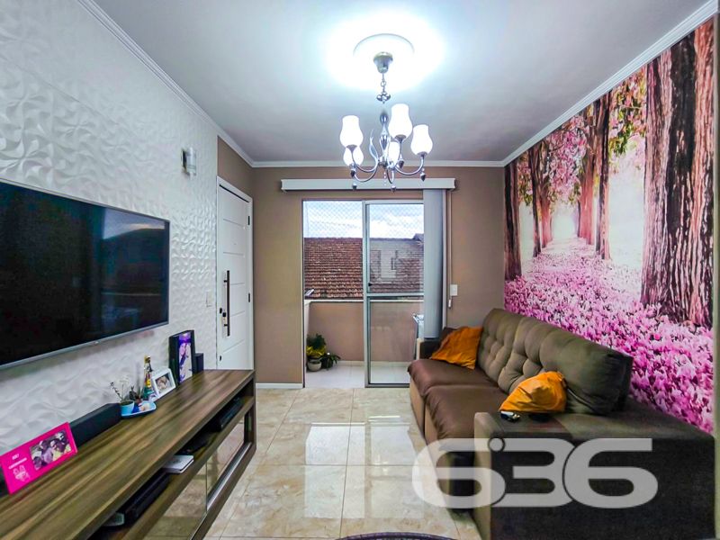Conforto, praticidade e localização estratégica em Joinville: conheça este encantador apartamento no Guanabara!
Se você está em busca de um apartamento completo, aconchegante, pronto para morar e com excelente custo-benefício, esta é a oportunidade ideal!
Localizado no coração do bairro Guanabara — um dos mais tradicionais e valorizados de Joinville — este apartamento de 65,40m² une funcionalidade, bom gosto e conveniência.
A área social conta com uma sala de estar e jantar integradas à cozinha, que possui móveis planejados, bancada em granito e excelente iluminação natural. O ambiente é harmonioso e ideal para receber visitas, com uma charmosa sacada que oferece ventilação cruzada e espaço para relaxar com privacidade.
São 2 dormitórios, sendo o principal já equipado com móveis sob medida, ar-condicionado e excelente armário embutido com portas espelhadas. O segundo dormitório é versátil, ideal para crianças, escritório ou quarto de hóspedes, e também conta com ar-condicionado.
O condomínio oferece 1 vagas de garagem cobertas, garantindo segurança e conforto para sua família. O acesso ao condomínio é facilitado por portão eletrônico, interfone e segurança perimetral, além de contar com uma estrutura murada, proporcionando mais tranquilidade no dia a dia.
Próximo a escolas, supermercados, farmácias, verdureiras, transporte público e comércios essenciais;
Fácil acesso ao centro de Joinville e às principais vias da cidade.
Este apartamento é perfeito para quem deseja morar bem, com segurança, conforto e em uma localização que valoriza sua rotina. Ideal tanto para morar quanto para investir!
Agende agora mesmo uma visita com um dos corretores da 636 Negócios Imobiliários e encante-se com o seu novo lar!
636 NEGÓCIOS IMOBILIÁRIOS: A SUA MELHOR ESCOLHA
Com mais de 30 anos de experiência, a 636 Negócios Imobiliários é sua parceira ideal para encontrar o imóvel perfeito. Estamos prontos para ajudá-lo a fazer deste imóvel o seu novo lar.
Telefone: (47) 3451-0636
WhatsApp: (47) 99190-0636
Não perca esta oportunidade única. Visite nosso site para mais informações: i636.com.br