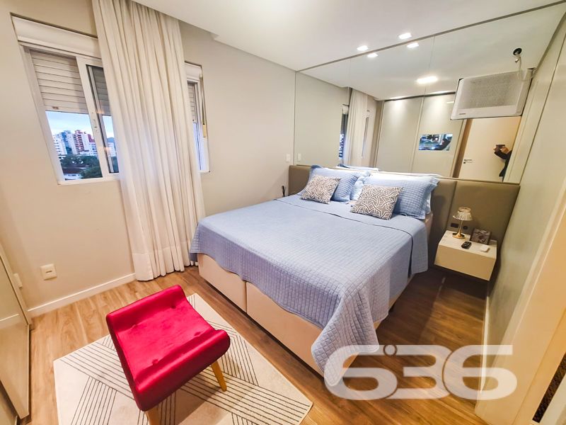 Apartamento mobiliado à venda no Anita Garibaldi –