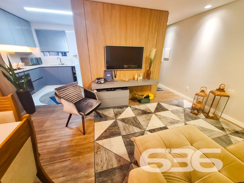 Apartamento mobiliado à venda no Anita Garibaldi –