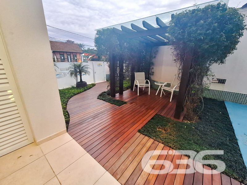 Apartamento mobiliado à venda no Anita Garibaldi –