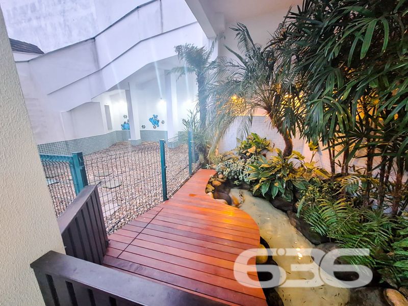 Apartamento mobiliado à venda no Anita Garibaldi –