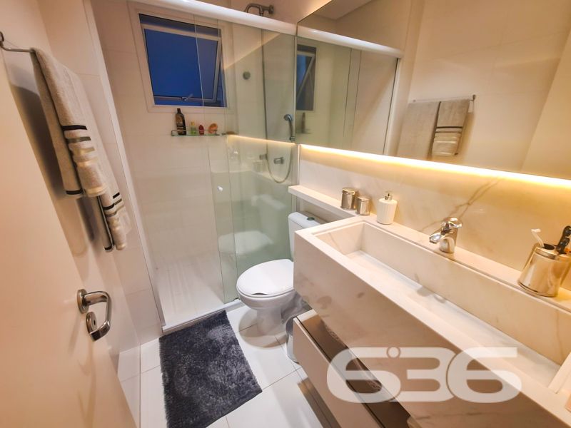 Apartamento mobiliado à venda no Anita Garibaldi –
