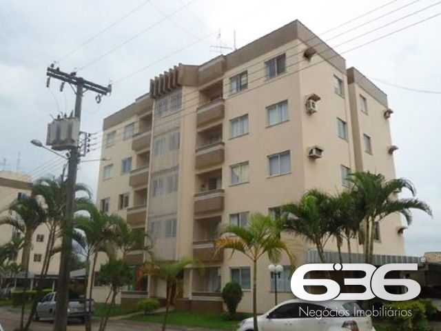 Seu novo lar no Costa e Silva: conforto, praticidade e localização estratégica em Joinville!

Este apartamento é a escolha perfeita para quem busca qualidade de vida, praticidade no dia a dia e excelente custo-benefício. Localizado no tradicional bairro Costa e Silva, em rua pavimentada e com fácil acesso às principais vias da cidade, este imóvel entrega tudo o que você procura para viver bem com a sua família.

Com 70 m² de área, o apartamento possui uma planta funcional e bem distribuída. São 3 dormitórios, sendo o principal com ar-condicionado e móveis sob medida. Um dos quartos foi transformado em closet, oferecendo versatilidade e organização. O ambiente social é integrado, conectando sala de estar, sala de jantar e a cozinha planejada — tudo com muita iluminação natural e ventilação cruzada, trazendo conforto térmico e charme ao espaço.

A sacada é um convite para os momentos de tranquilidade, enquanto a cozinha conta com móveis sob medida que permanecem no imóvel, agregando ainda mais valor à aquisição. 

O condomínio oferece infraestrutura completa: área de festas, piscina, quadra esportiva, gazebo e vigilância eletrônica, ideal para quem valoriza lazer e segurança. O apartamento conta com 1 vaga de garagem coberta, com possibilidade de uso de vagas rotativas no pátio interno.

Permite animais, está perto de escolas, hospitais, supermercados, shopping e transporte público. Tudo isso em um bairro valorizado e em constante desenvolvimento.

Não perca essa oportunidade! Agende sua visita com um dos nossos corretores da 636 Negócios Imobiliários e venha conhecer de perto esse excelente imóvel!
 
636 NEGÓCIOS IMOBILIÁRIOS: A SUA MELHOR ESCOLHA
Com mais de 30 anos de experiência, a 636 Negócios Imobiliários é sua parceira ideal para encontrar o imóvel perfeito. Estamos prontos para ajudá-lo a fazer deste imóvel o seu novo lar.
 
Telefone: (47) 3451-0636
WhatsApp: (47) 99190-0636
 
Não perca esta oportunidade única. Visite nosso site para mais informações: i636.com.br