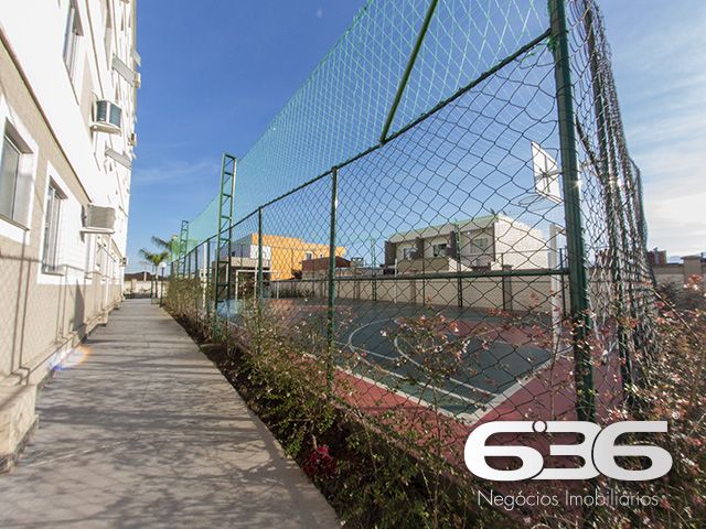 Excelente Oportunidade! Apartamento à Venda no Vila Nova, Joinville

Venha descobrir o seu novo lar no coração do bairro Vila Nova, em Joinville! Apresentamos um incrível apartamento de 2 dormitórios situado em um condomínio fechado com toda a infraestrutura e lazer que você e sua família merecem. Este é o local ideal para viver com segurança, conforto e praticidade, além de oferecer condições especiais de pagamento.

Características do Imóvel:

- Área Construída: Com uma área total de 48,78m², este apartamento apresenta um excelente aproveitamento dos espaços.
- 2 Dormitórios: Perfeito para pequenas famílias, casais ou para quem deseja montar um home office.

Condomínio Completo:

O condomínio oferece uma gama de opções de lazer que garantem diversão para toda a família, incluindo piscina, área verde e espaços dedicados ao bem-estar. Perfeito para quem busca qualidade de vida sem abrir mão de estar perto de tudo.

Localização Privilegiada:

Residindo no melhor do Vila Nova, você estará a apenas alguns km da Expoville, com fácil acesso ao Binário e próximo a tudo que você precisa, como terminais de ônibus, Caixa Econômica e o Mercado. Toda essa conveniência em uma rua pavimentada, que oferece praticidade e rapidez ao seu dia a dia.

Não perca essa oportunidade única de viver no Vila Nova, uma região em forte desenvolvimento e alto potencial de valorização. Este é o momento ideal para investir em um imóvel que oferece tudo que você sempre desejou: localização, lazer, segurança e comodidade.

Entre em contato hoje mesmo com a 636 Negócios Imobiliários e agende sua visita para conhecer de perto esse excelente apartamento. Estamos à disposição para oferecer mais informações e auxiliar você a conquistar o imóvel dos seus sonhos.

Visite e Surpreenda-se:

Este é um convite para transformar o que é um sonho em realidade. Aguardamos seu contato para proporcionar a você e sua família o melhor em moradia e bem-estar, em um dos bairros mais desejados de Joinville. Sua nova vida começa aqui, no Vila Nova!
 
636 NEGÓCIOS IMOBILIÁRIOS: A SUA MELHOR ESCOLHA
Com mais de 30 anos de experiência, a 636 Negócios Imobiliários é sua parceira ideal para encontrar o imóvel perfeito. Estamos prontos para ajudá-lo a fazer deste imóvel o seu novo lar.
 
Telefone: (47) 3451-0636
WhatsApp: (47) 99190-0636
 
Não perca esta oportunidade única. Visite nosso site para mais informações: i636.com.br