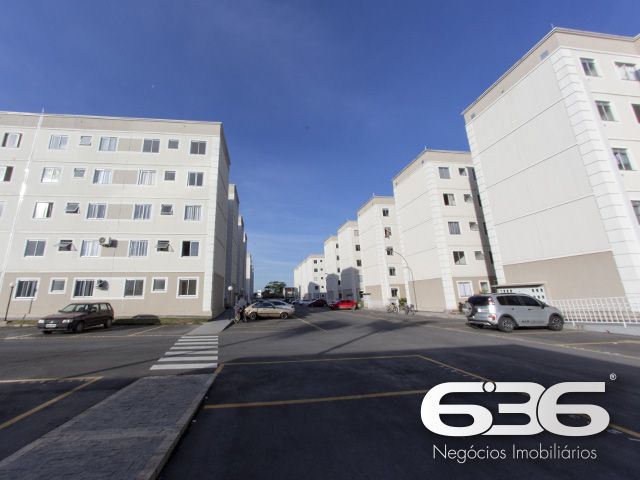Excelente Oportunidade! Apartamento à Venda no Vila Nova, Joinville

Venha descobrir o seu novo lar no coração do bairro Vila Nova, em Joinville! Apresentamos um incrível apartamento de 2 dormitórios situado em um condomínio fechado com toda a infraestrutura e lazer que você e sua família merecem. Este é o local ideal para viver com segurança, conforto e praticidade, além de oferecer condições especiais de pagamento.

Características do Imóvel:

- Área Construída: Com uma área total de 48,78m², este apartamento apresenta um excelente aproveitamento dos espaços.
- 2 Dormitórios: Perfeito para pequenas famílias, casais ou para quem deseja montar um home office.

Condomínio Completo:

O condomínio oferece uma gama de opções de lazer que garantem diversão para toda a família, incluindo piscina, área verde e espaços dedicados ao bem-estar. Perfeito para quem busca qualidade de vida sem abrir mão de estar perto de tudo.

Localização Privilegiada:

Residindo no melhor do Vila Nova, você estará a apenas alguns km da Expoville, com fácil acesso ao Binário e próximo a tudo que você precisa, como terminais de ônibus, Caixa Econômica e o Mercado. Toda essa conveniência em uma rua pavimentada, que oferece praticidade e rapidez ao seu dia a dia.

Não perca essa oportunidade única de viver no Vila Nova, uma região em forte desenvolvimento e alto potencial de valorização. Este é o momento ideal para investir em um imóvel que oferece tudo que você sempre desejou: localização, lazer, segurança e comodidade.

Entre em contato hoje mesmo com a 636 Negócios Imobiliários e agende sua visita para conhecer de perto esse excelente apartamento. Estamos à disposição para oferecer mais informações e auxiliar você a conquistar o imóvel dos seus sonhos.

Visite e Surpreenda-se:

Este é um convite para transformar o que é um sonho em realidade. Aguardamos seu contato para proporcionar a você e sua família o melhor em moradia e bem-estar, em um dos bairros mais desejados de Joinville. Sua nova vida começa aqui, no Vila Nova!
 
636 NEGÓCIOS IMOBILIÁRIOS: A SUA MELHOR ESCOLHA
Com mais de 30 anos de experiência, a 636 Negócios Imobiliários é sua parceira ideal para encontrar o imóvel perfeito. Estamos prontos para ajudá-lo a fazer deste imóvel o seu novo lar.
 
Telefone: (47) 3451-0636
WhatsApp: (47) 99190-0636
 
Não perca esta oportunidade única. Visite nosso site para mais informações: i636.com.br