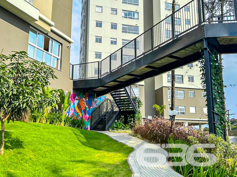 LINDO APARTAMENTO COM SUÍTE + 2 QUARTOS NO BAIRRO GLÓRIA
Este há de ser um ótimo imóvel, o qual, contando com 115m² de área total e 74m² privativos, apresenta em seu layout 1 suíte, 2 dormitórios, sacada com churrasqueira, home office, sala, copa e cozinha conjugadas, banheiro e 2 vagas de garagem coberta.
Em suas áreas comuns, será possível usufruir de piscina aquecida por energia solar, quadra poliesportiva, playground, academia, salão de festas, quiosque, espaço pet, 2 elevadores por torre e elevador panorâmico com acesso pela Rua Quinze de Novembro. Do mesmo modo, há de ter estrutura equipada com monitoramento privado e portão eletrônico.
O imóvel se beneficiará da proximidade de restaurantes, lanchonetes, transporte público, supermercados, escolas e estabelecimentos comerciais em geral.
Ficou interessado? O que você está esperando!? Entre já em contato com a 636 e agende sua visita para conhecer pessoalmente este imóvel!
Consulte um de nossos corretores e saiba mais:
Telefone| 47 3451-0636
WhatsApp| 47 99190-0636
Imobiliária 636.