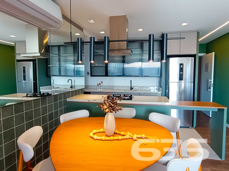 Apartamento alto padrão à venda no Anita Garibaldi