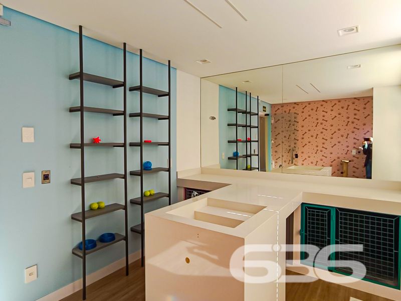 Apartamento alto padrão à venda no Anita Garibaldi
