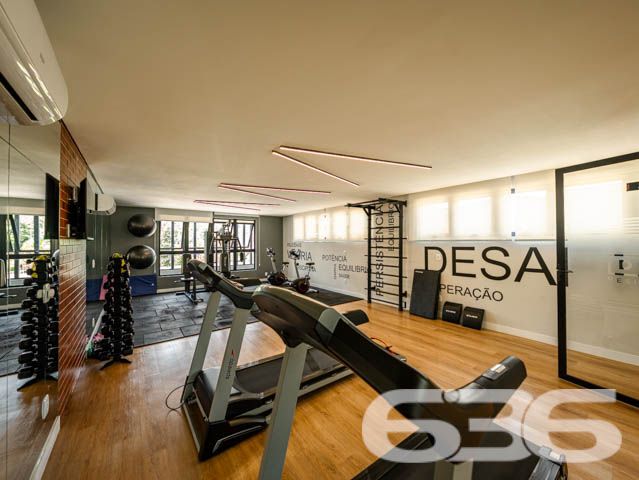 SEU NOVO LAR! APARTAMENTO COM SUÍTE + QUARTO NO BAIRRO ANITA GARIBALDI - ESTUDA PERMUTA

Este é um belíssimo imóvel com 63,32m² privativos, tendo em sua composição 2 dormitórios confortáveis (sendo uma suíte), sala de estar e sala de jantar, copa e cozinha conjugada, banheiro social e uma ótima sacada com churrasqueira - para aproveitar bons momentos ao lado de pessoas especiais. 

E para melhorar seus momentos de lazer e descontração, o residencial ainda possui espaço zen, espaço fitness, piscina, brinquedoteca e playground para as crianças, gazebo, pergolado, praça, pista de caminhada, quiosque com churrasqueira, salão de festas com espaço gourmet e salão de jogos para aproveitar com a galera!

Situado em um dos melhores bairros da cidade, onde você encontra tudo o que mais deseja a poucos passos do seu lar. 

Conta com uma vaga de garagem coberta.

Não perca tempo! Viva a vida que você merece.

Previsão de entrega: 10/2024.

Fale conosco e saiba mais:
Telefone: (47) 3451-0636
WhatsApp: (47) 99190-0636

Imobiliária 636. 