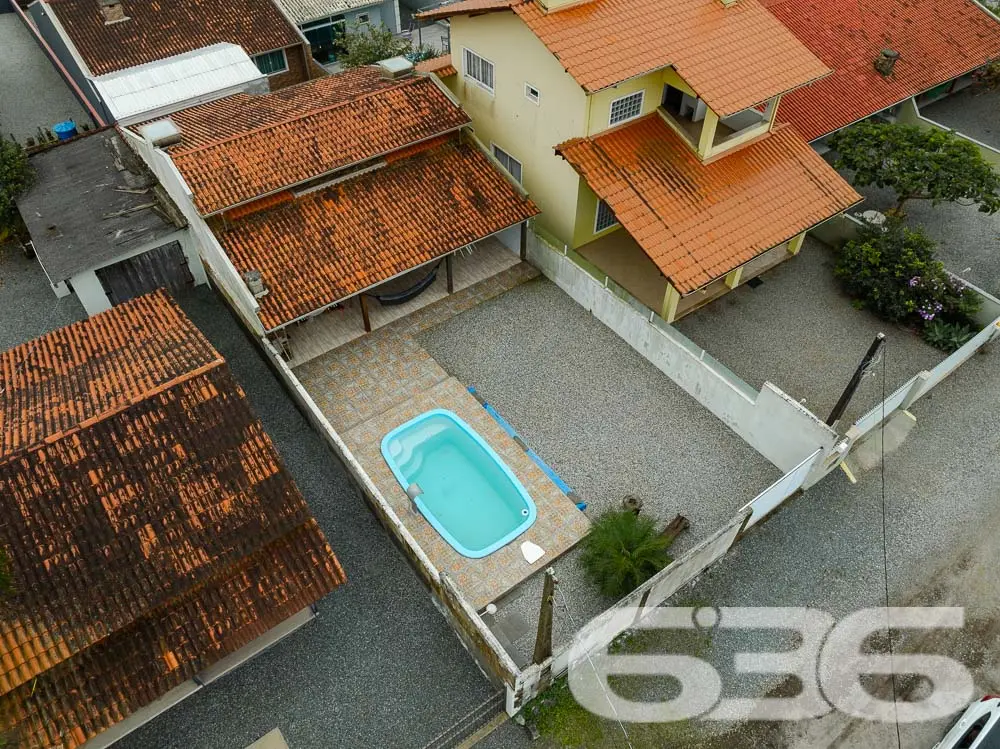 Casa à Venda em Balneário Barra do Sul - Perfeita
