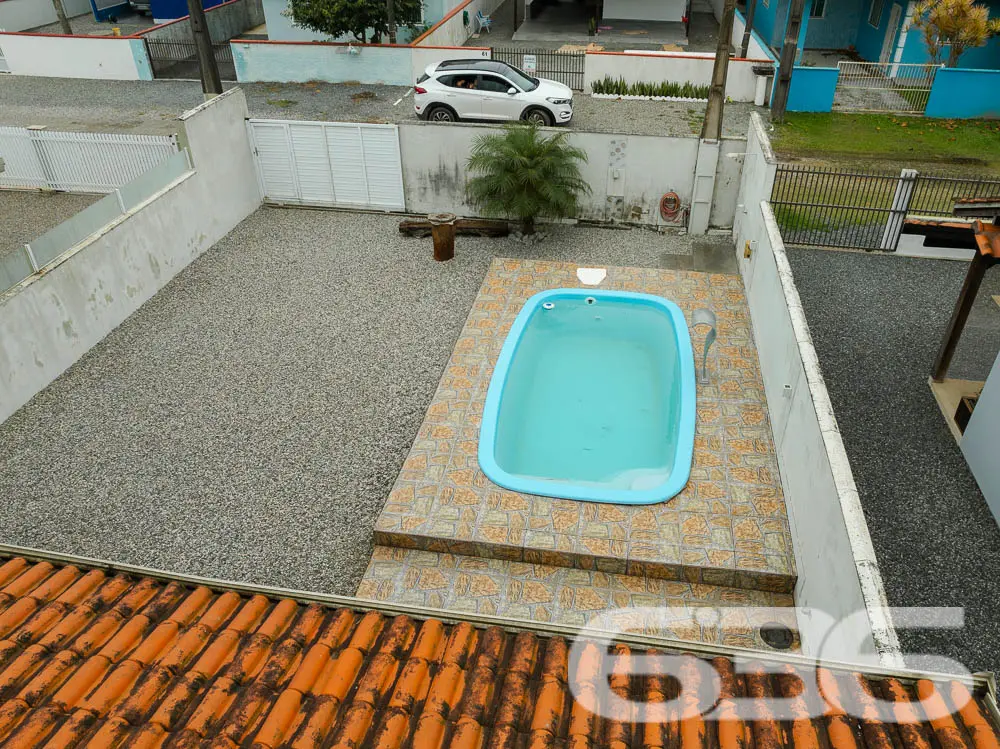 Casa à Venda em Balneário Barra do Sul - Perfeita