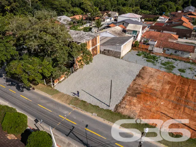 GRANDE OPORTUNIDADE: TERRENO À VENDA NO LOTEAMENTO