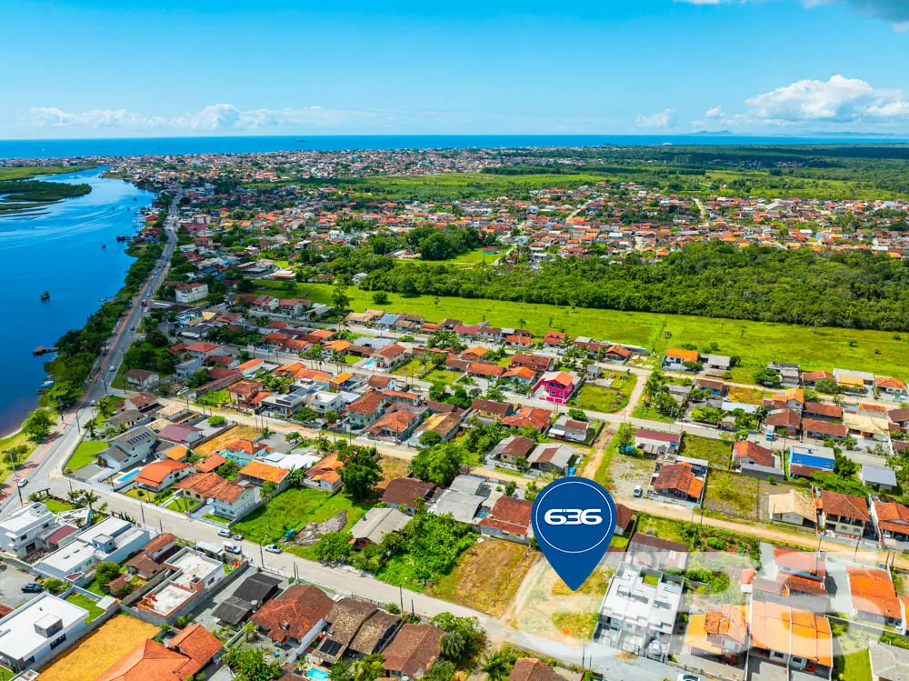 Oportunidade Imperdível: Terreno Amplo em Balneári