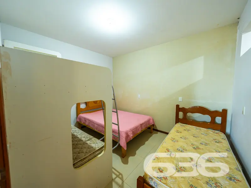 Ampla residência térrea à venda no bairro Salinas