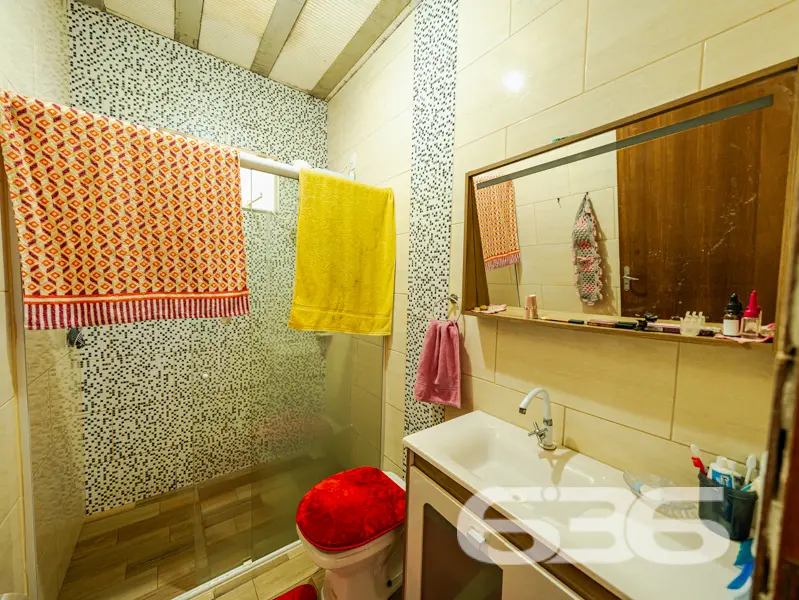 Residência térrea à venda no Centro de Balneário B