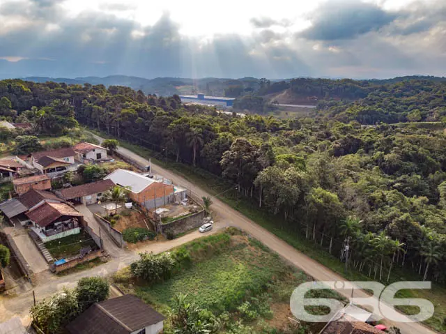 ESQUINA DA OPORTUNIDADE – TERRENO ESPAÇOSO NO PROF