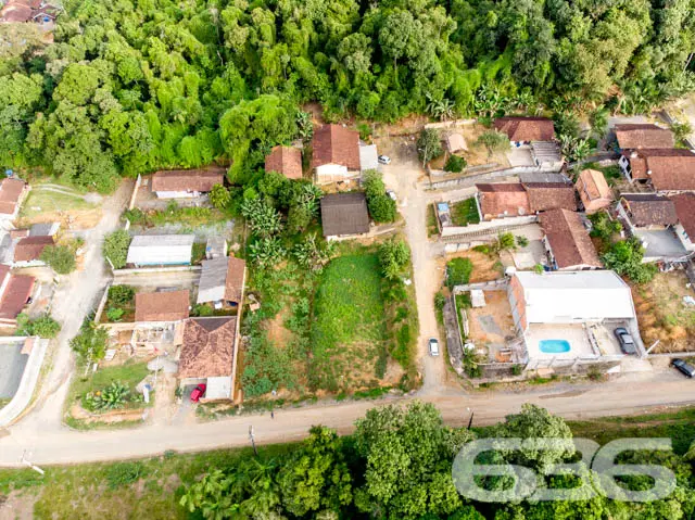 ESQUINA DA OPORTUNIDADE – TERRENO ESPAÇOSO NO PROF