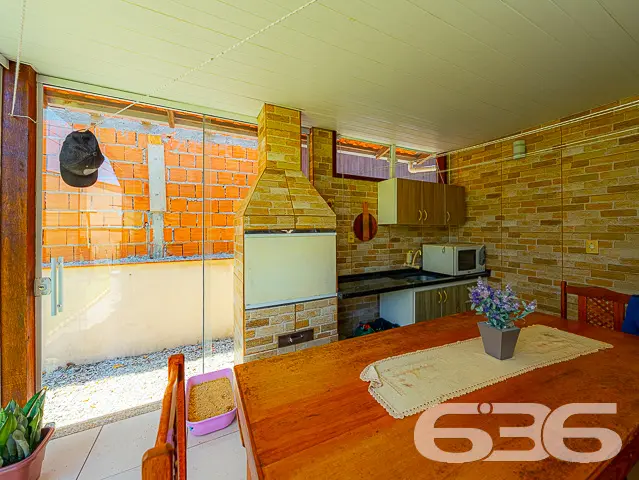 IMÓVEL COM 4 QUARTOS NO BAIRRO COSTEIRA, BALNEÁRIO