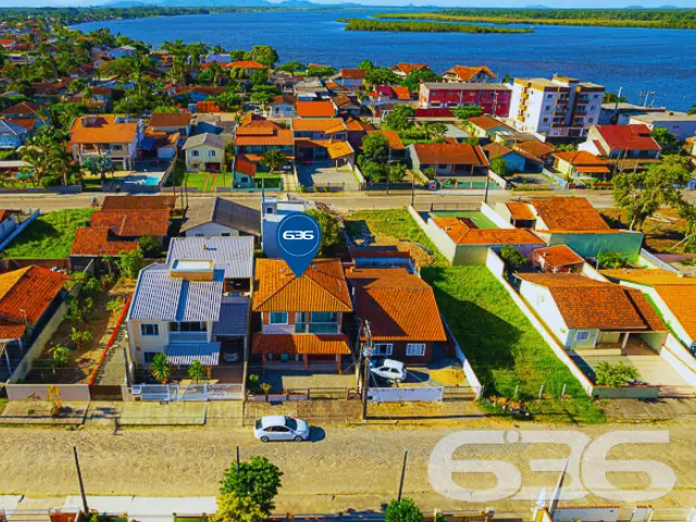 IMÓVEL COM 4 QUARTOS NO BAIRRO COSTEIRA, BALNEÁRIO