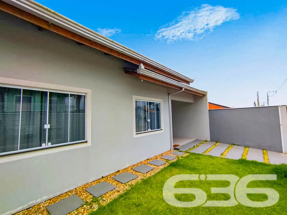 Casa Confortável à Venda em Balneário Barra do Sul