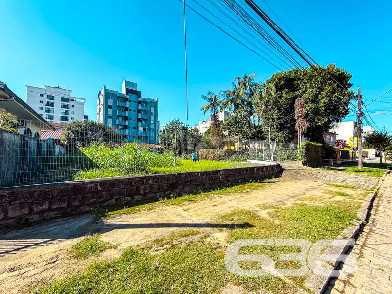 Oportunidade Única no Bairro Anita Garibaldi! Terr