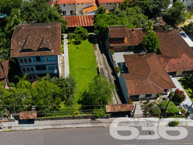 TERRENO AMPLO E PRONTO PARA CONSTRUIR NO BOM RETIR