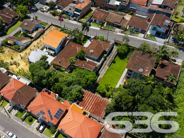 TERRENO AMPLO E PRONTO PARA CONSTRUIR NO BOM RETIR