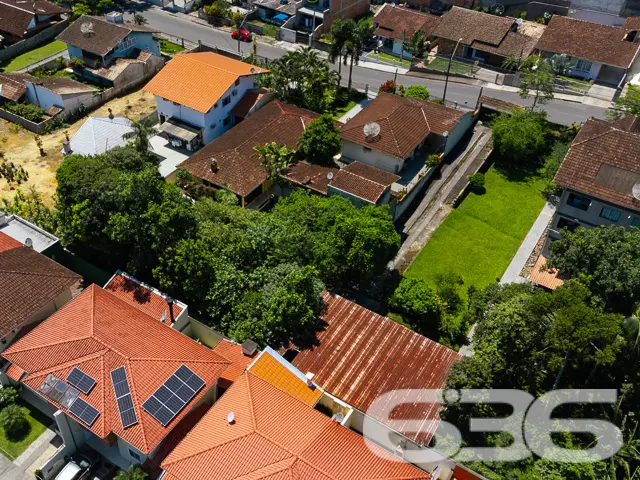 TERRENO AMPLO E PRONTO PARA CONSTRUIR NO BOM RETIR