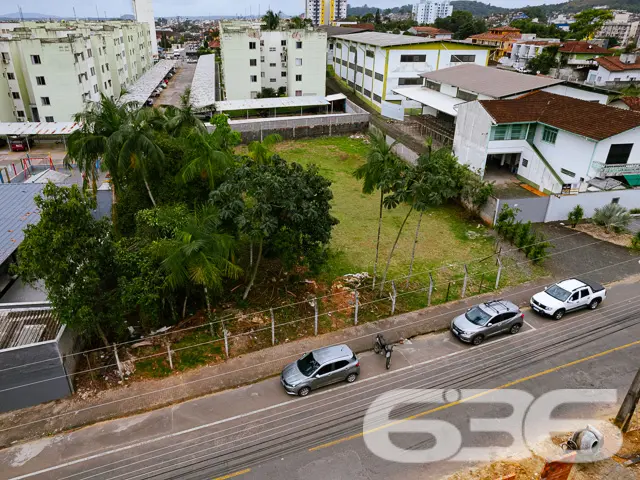 INVISTA AQUI! TERRENOS À VENDA NO BAIRRO IRIRIÚ - 