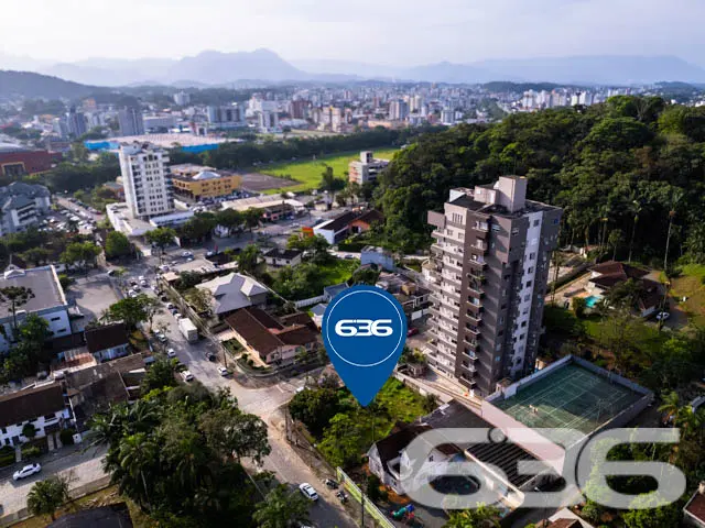 TERRENO DE ESQUINA NO CENTRO - ESTUDA PERMUTA POR
