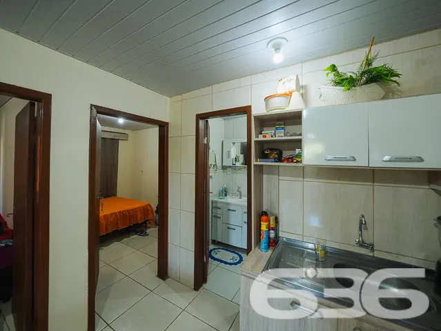 Descubra o encanto da vida na praia com esta resid