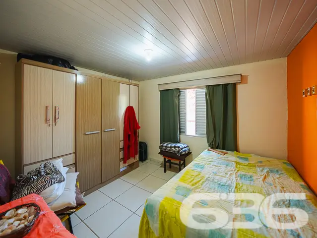 Descubra o encanto da vida na praia com esta resid
