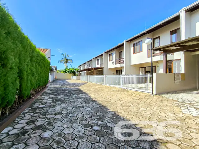 Descubra o seu novo lar em Balneário Barra do Sul: