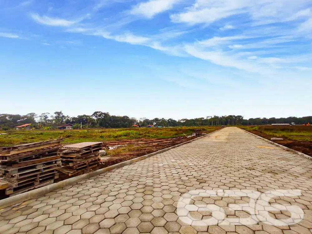 VENHA INVESTIR NESTE TERRENO EM CONDOMÍNIO RESIDEN