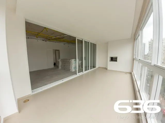 APARTAMENTO DE ALTO PADRÃO NO CENTRO DE JOINVILLE
